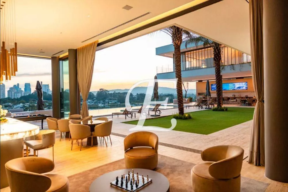 Casa, 6 quartos, 3323 m² - Foto 4