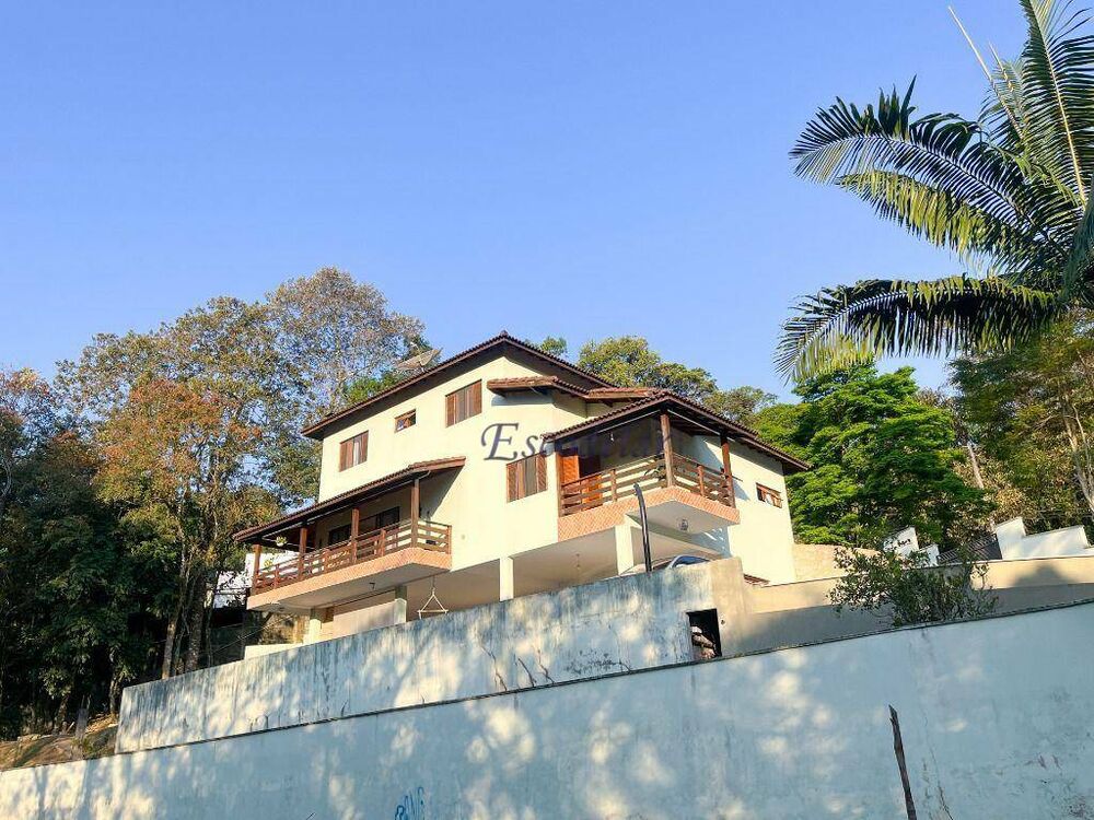 Casa à venda com 3 quartos, 450m² - Foto 2