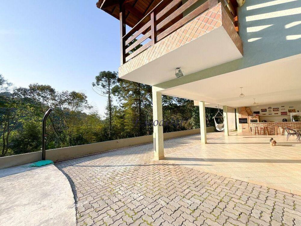 Casa à venda com 3 quartos, 450m² - Foto 4