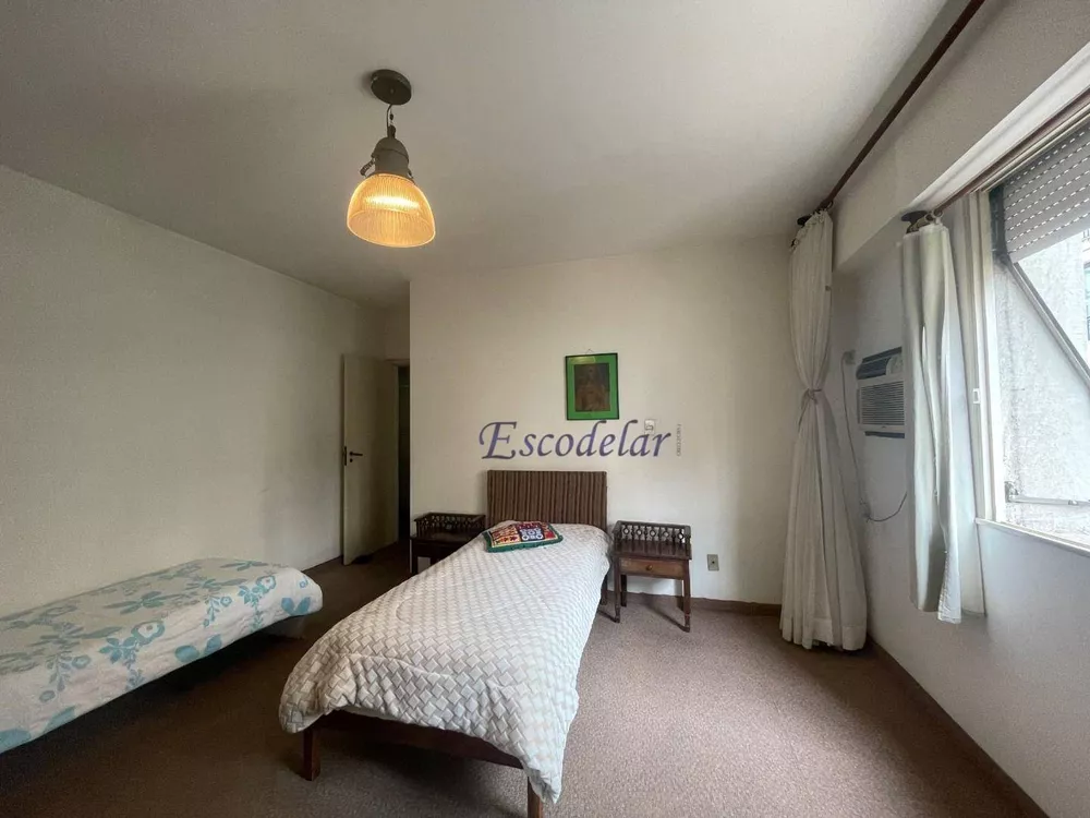 Apartamento à venda com 3 quartos, 200m² - Foto 10