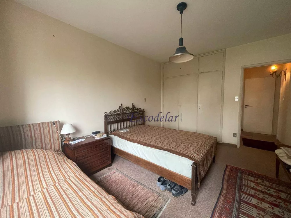 Apartamento à venda com 3 quartos, 200m² - Foto 11