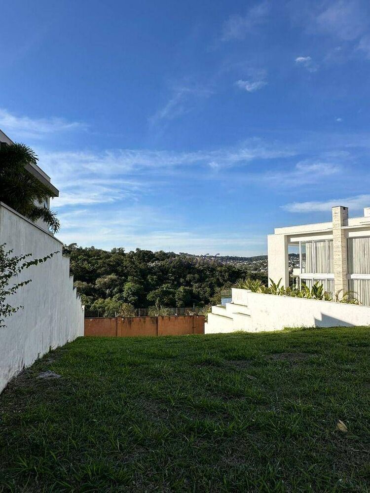 Loteamento e Condomínio, 695 m² - Foto 2