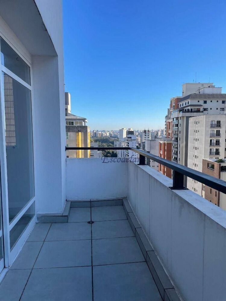 Apartamento para alugar com 3 quartos, 277m² - Foto 1