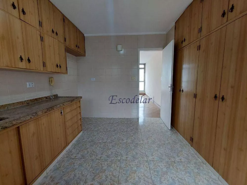 Apartamento à venda com 3 quartos, 120m² - Foto 4