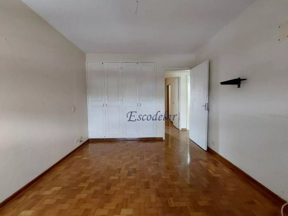 Apartamento à venda com 3 quartos, 120m² - Foto 9