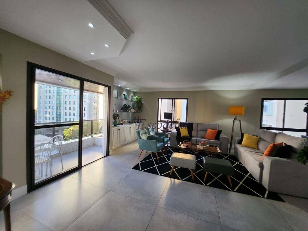 Apartamento, 3 quartos, 189 m² - Foto 3