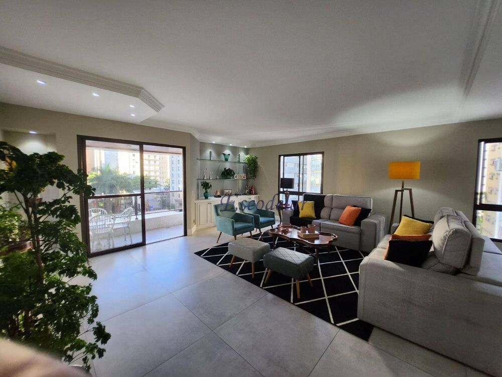 Apartamento, 3 quartos, 189 m² - Foto 1