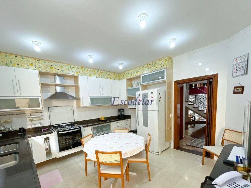 Sobrado, 3 quartos, 350 m² - Foto 13
