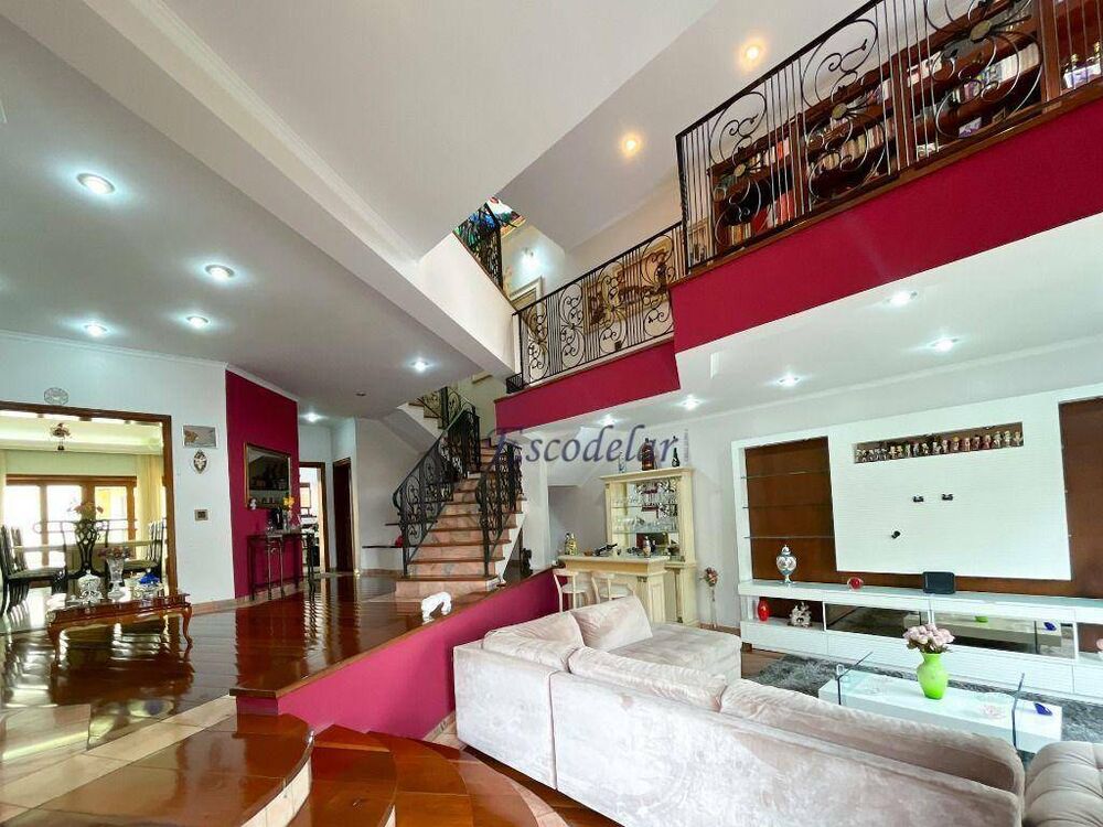 Sobrado, 3 quartos, 350 m² - Foto 1