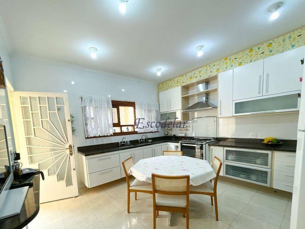 Sobrado, 3 quartos, 350 m² - Foto 12