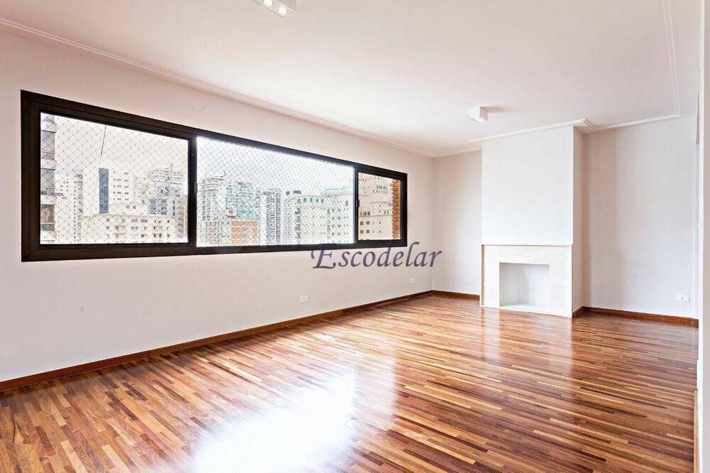 Apartamento, 3 quartos, 210 m² - Foto 1