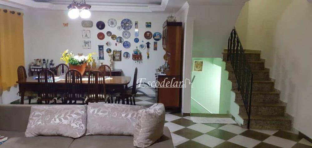 Sobrado, 3 quartos, 330 m² - Foto 2