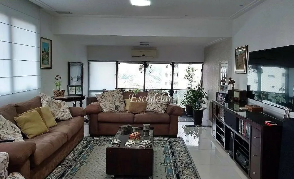 Apartamento, 4 quartos, 210 m² - Foto 2