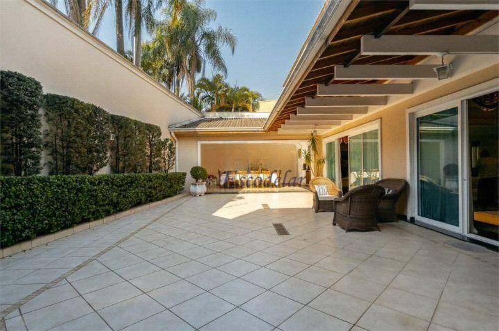 Casa, 5 quartos, 580 m² - Foto 1