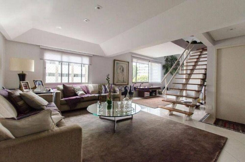 Cobertura, 3 quartos, 240 m² - Foto 3