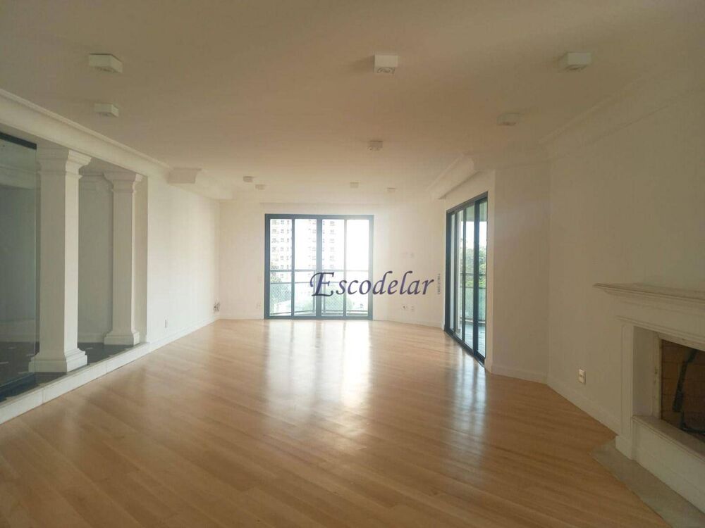 Apartamento para alugar com 4 quartos, 273m² - Foto 2