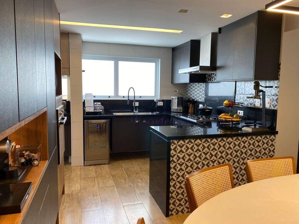 Apartamento, 4 quartos, 168 m² - Foto 2