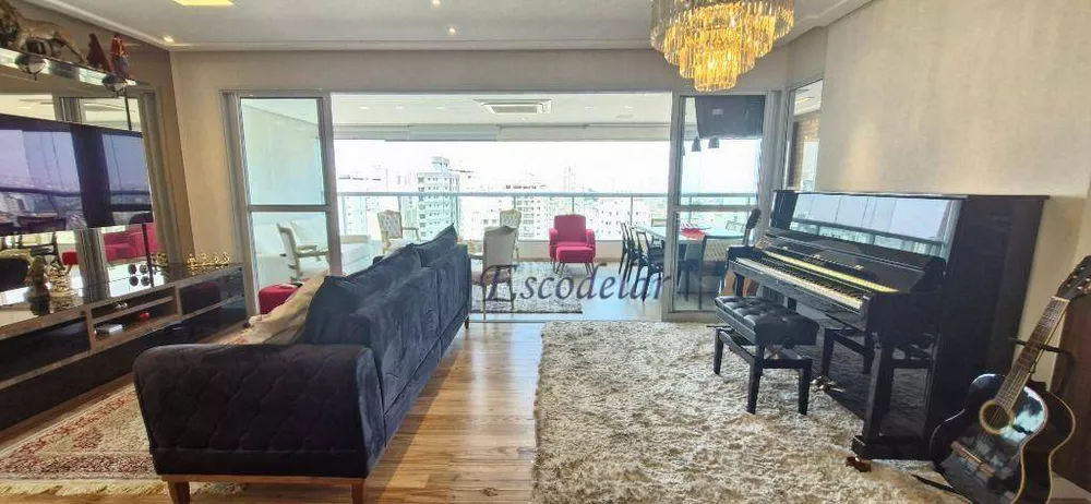 Apartamento, 3 quartos, 140 m² - Foto 2