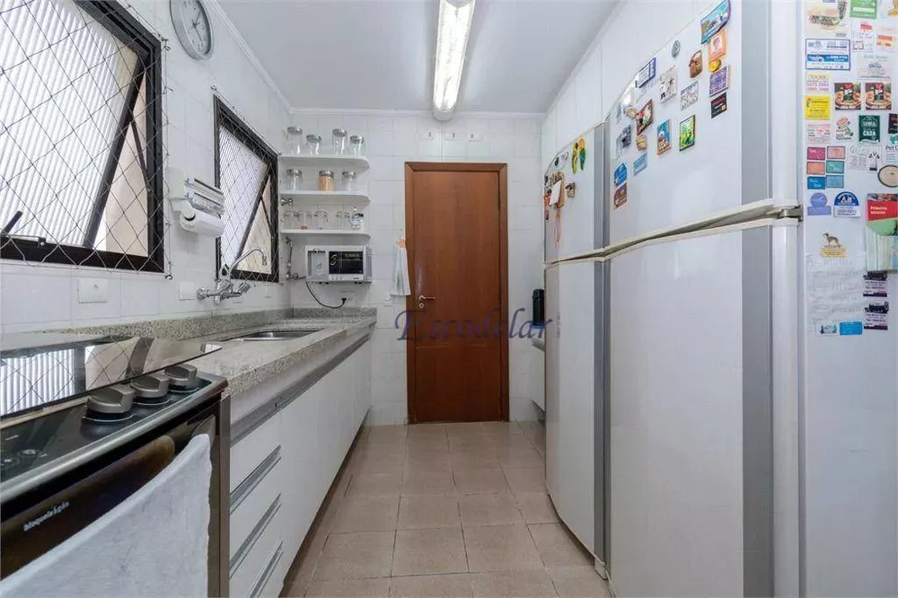 Apartamento à venda com 3 quartos, 172m² - Foto 6