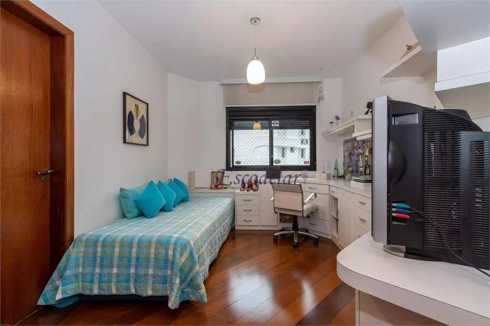 Apartamento à venda com 3 quartos, 172m² - Foto 8