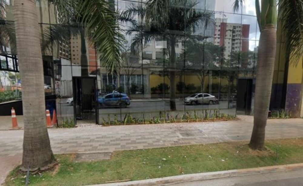 Loja-Salão, 300 m² - Foto 1