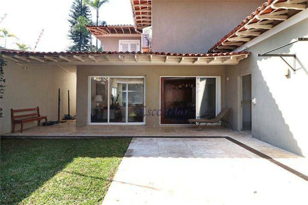 Casa, 3 quartos, 351 m² - Foto 1