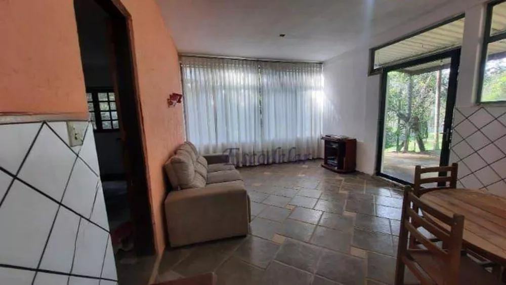 Chácara à venda com 3 quartos, 500m² - Foto 2