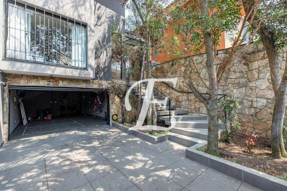 Sobrado, 3 quartos, 186 m² - Foto 1