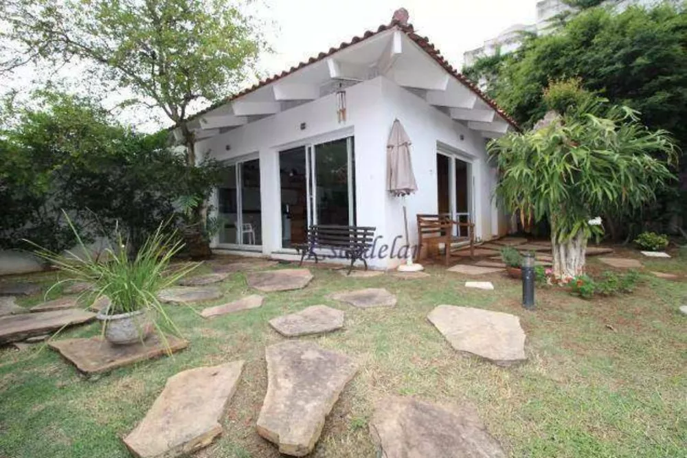 Casa à venda com 4 quartos, 501m² - Foto 4