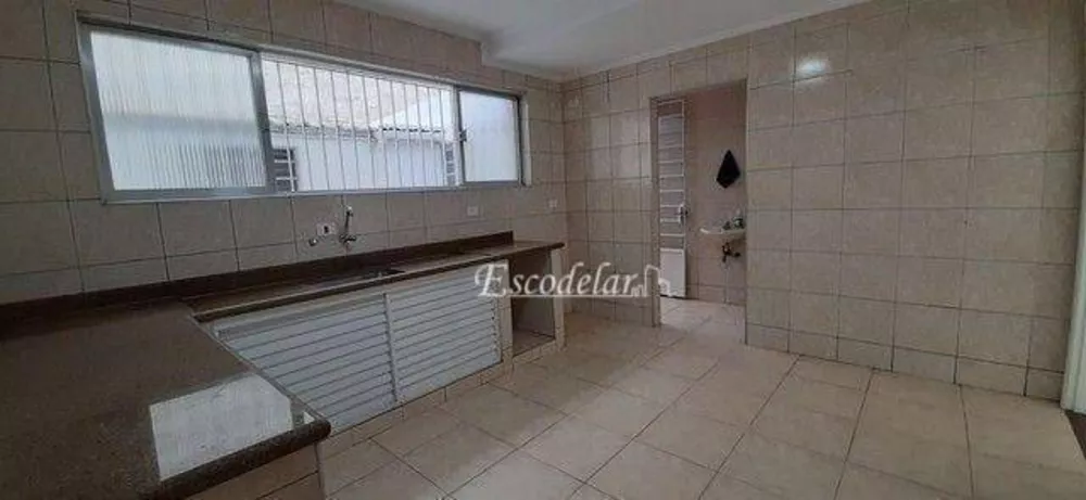 Sobrado à venda com 2 quartos, 111m² - Foto 2