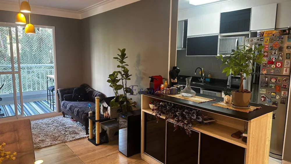 Apartamento à venda com 2 quartos, 82m² - Foto 9