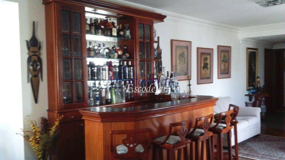 Apartamento, 4 quartos, 216 m² - Foto 4