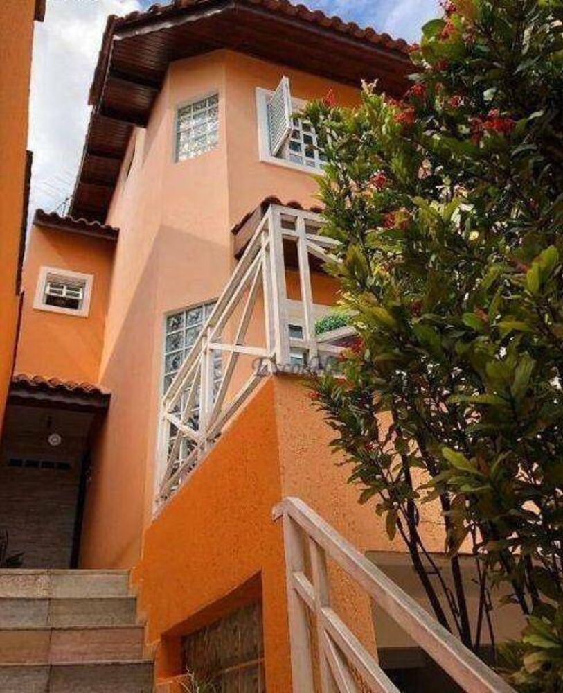 Sobrado, 3 quartos, 200 m² - Foto 2