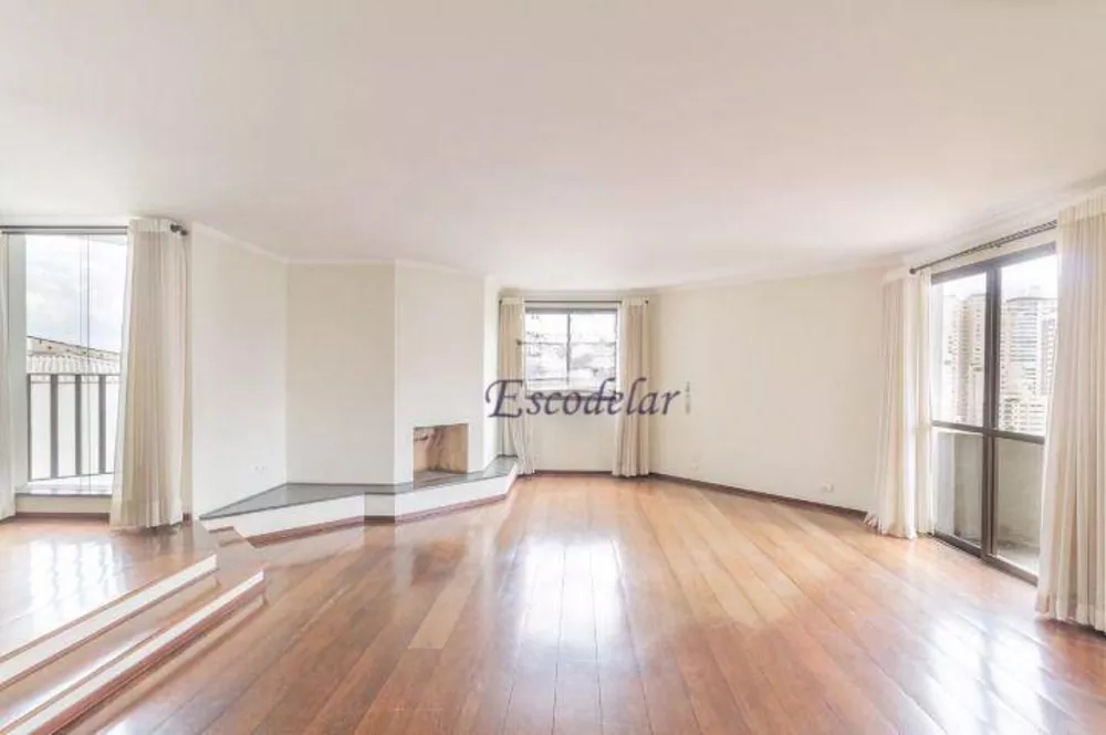 Apartamento à venda com 3 quartos, 198m² - Foto 1