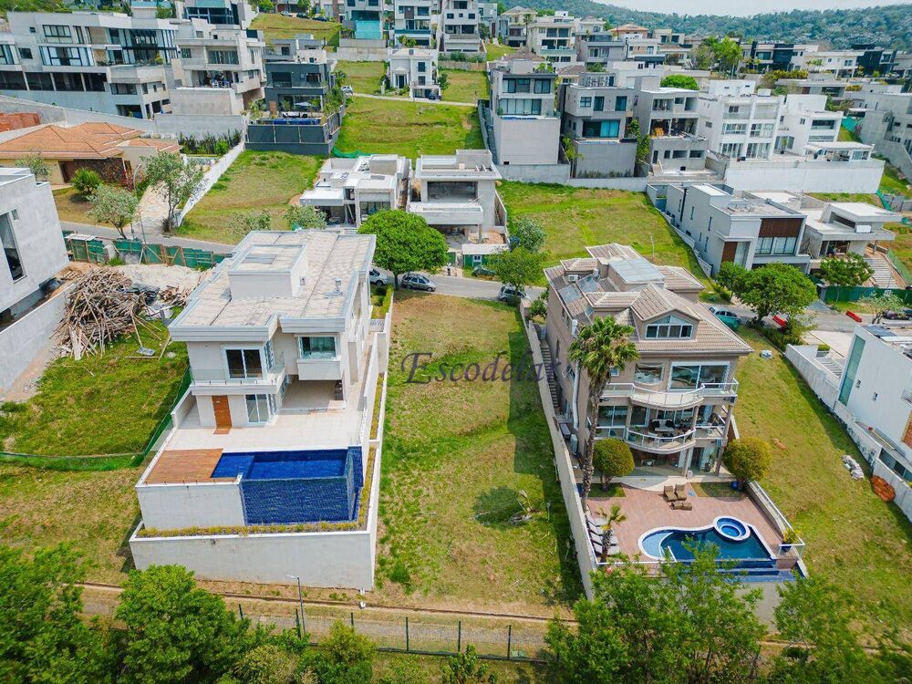 Loteamento e Condomínio, 490 m² - Foto 1