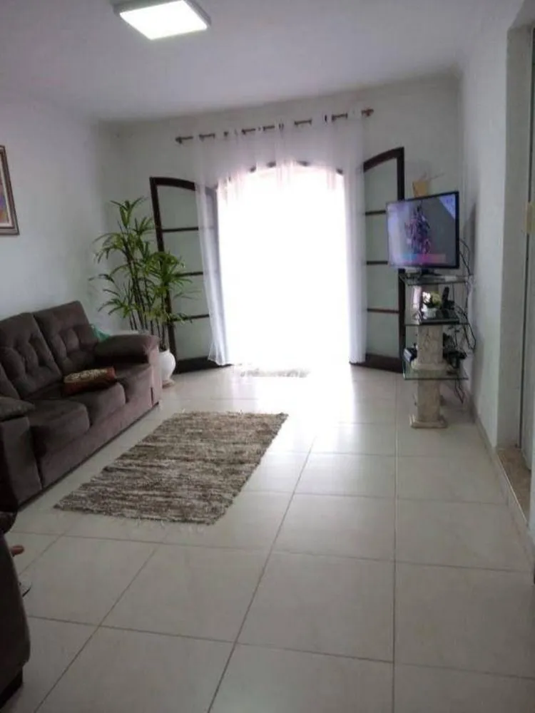Sobrado, 4 quartos, 300 m² - Foto 2