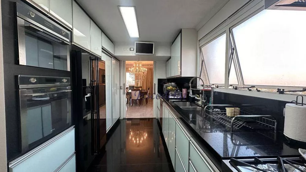 Apartamento, 4 quartos, 253 m² - Foto 5