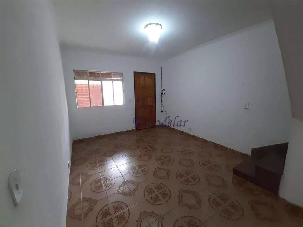 Casa à venda com 4 quartos, 200m² - Foto 2