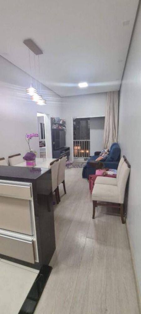Apartamento à venda com 2 quartos, 47m² - Foto 2