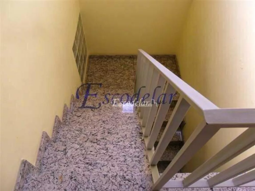 Sobrado, 3 quartos, 256 m² - Foto 2