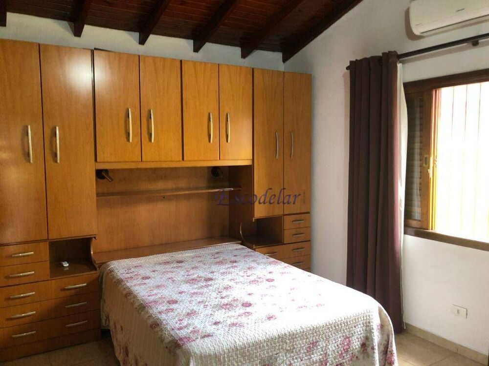 Sobrado, 3 quartos, 210 m² - Foto 2