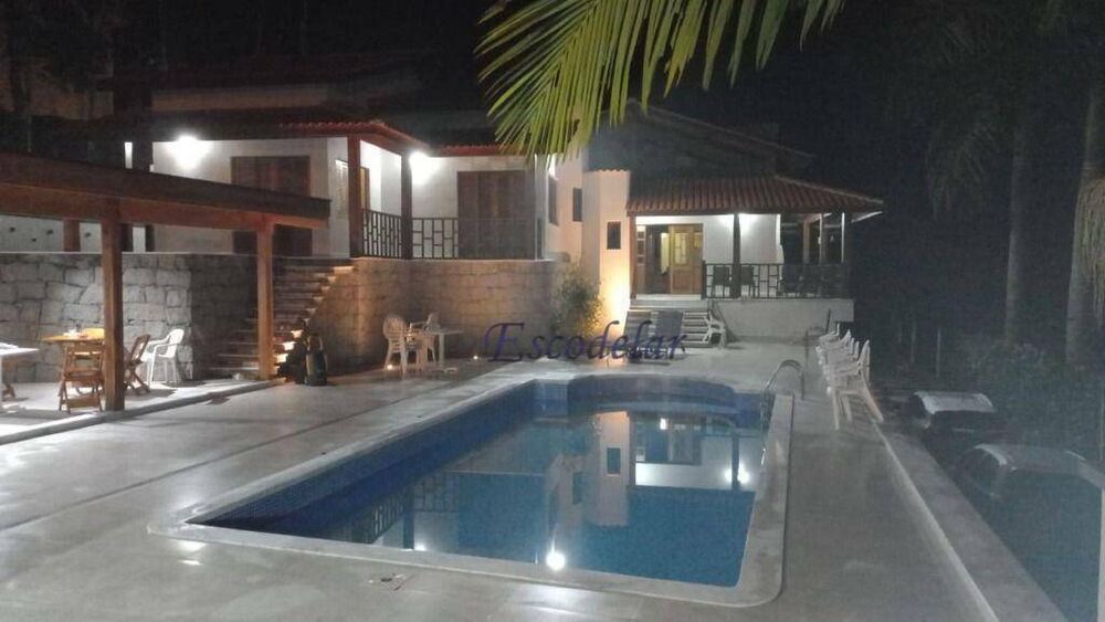 Casa de Condomínio, 4 quartos - Foto 1
