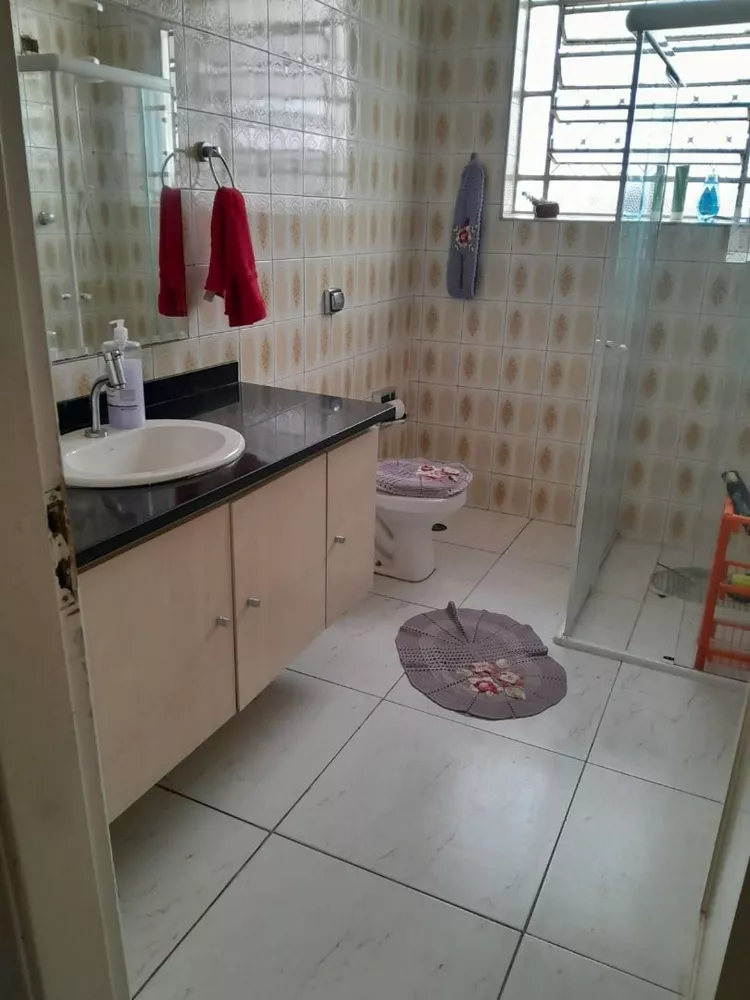 Sobrado à venda com 3 quartos, 300m² - Foto 11