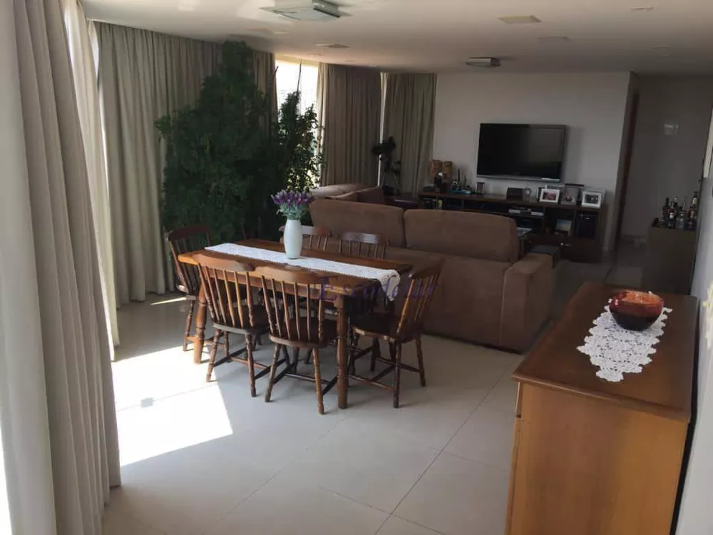 Cobertura à venda com 3 quartos, 210m² - Foto 3