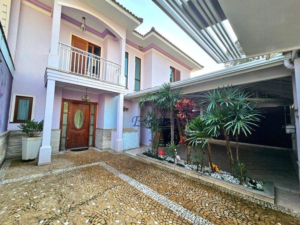 Sobrado, 4 quartos, 245 m² - Foto 2