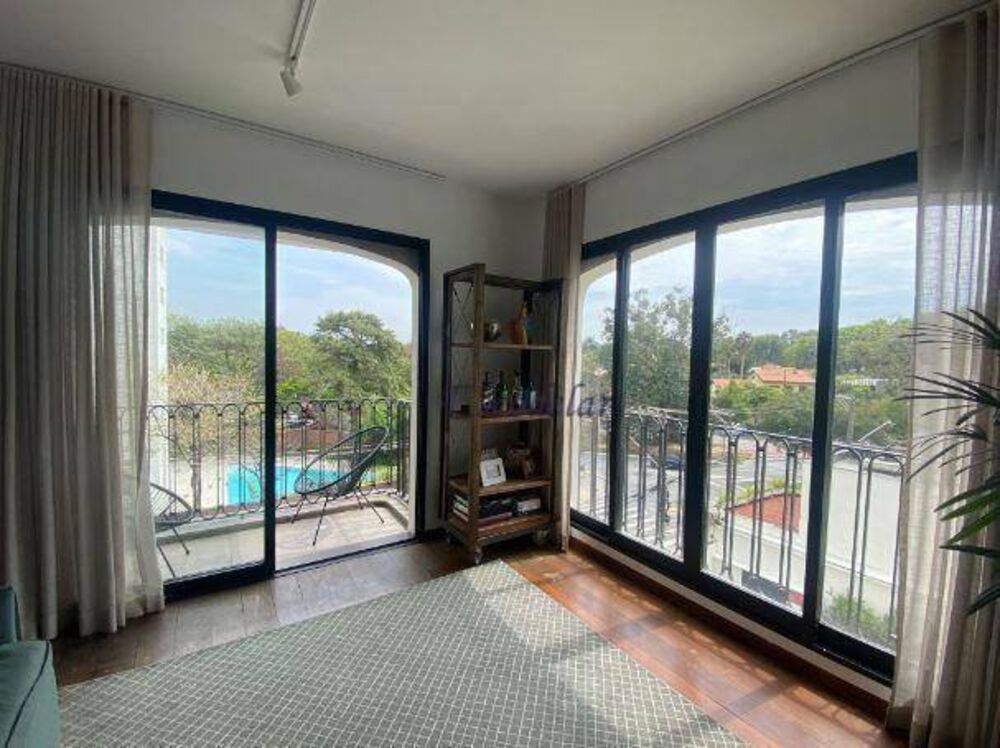 Apartamento, 3 quartos, 196 m² - Foto 1