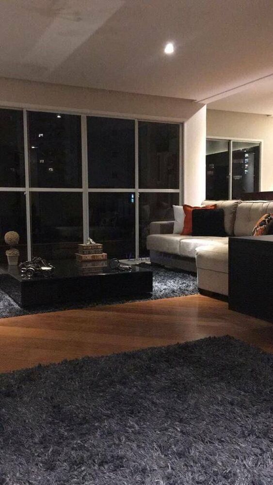 Apartamento, 4 quartos, 198 m² - Foto 1