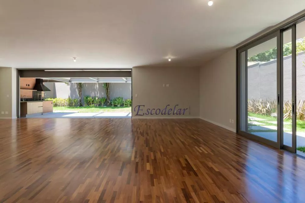 Casa à venda com 4 quartos, 371m² - Foto 6