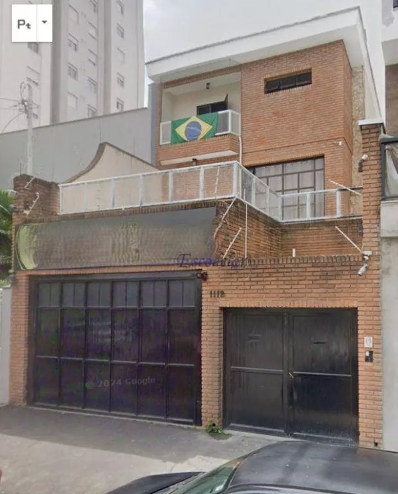 Sobrado à venda com 4 quartos, 440m² - Foto 1