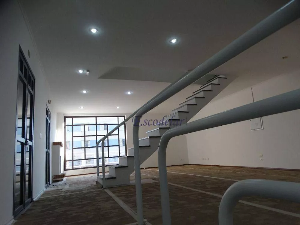 Sobrado à venda com 4 quartos, 440m² - Foto 12